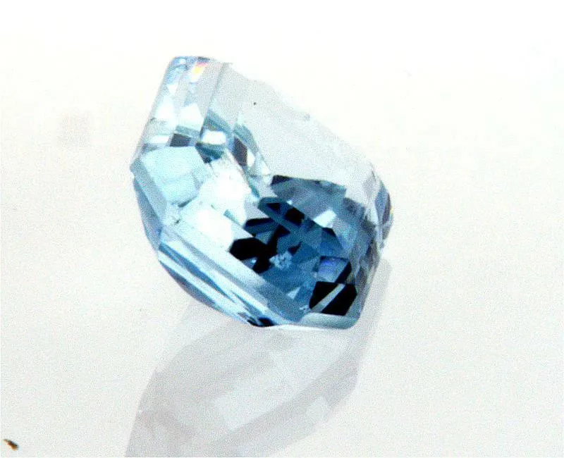3 CT Natural Loose Aquamarine Beryl Pale Sky Blue Color Certified Radiant Cut