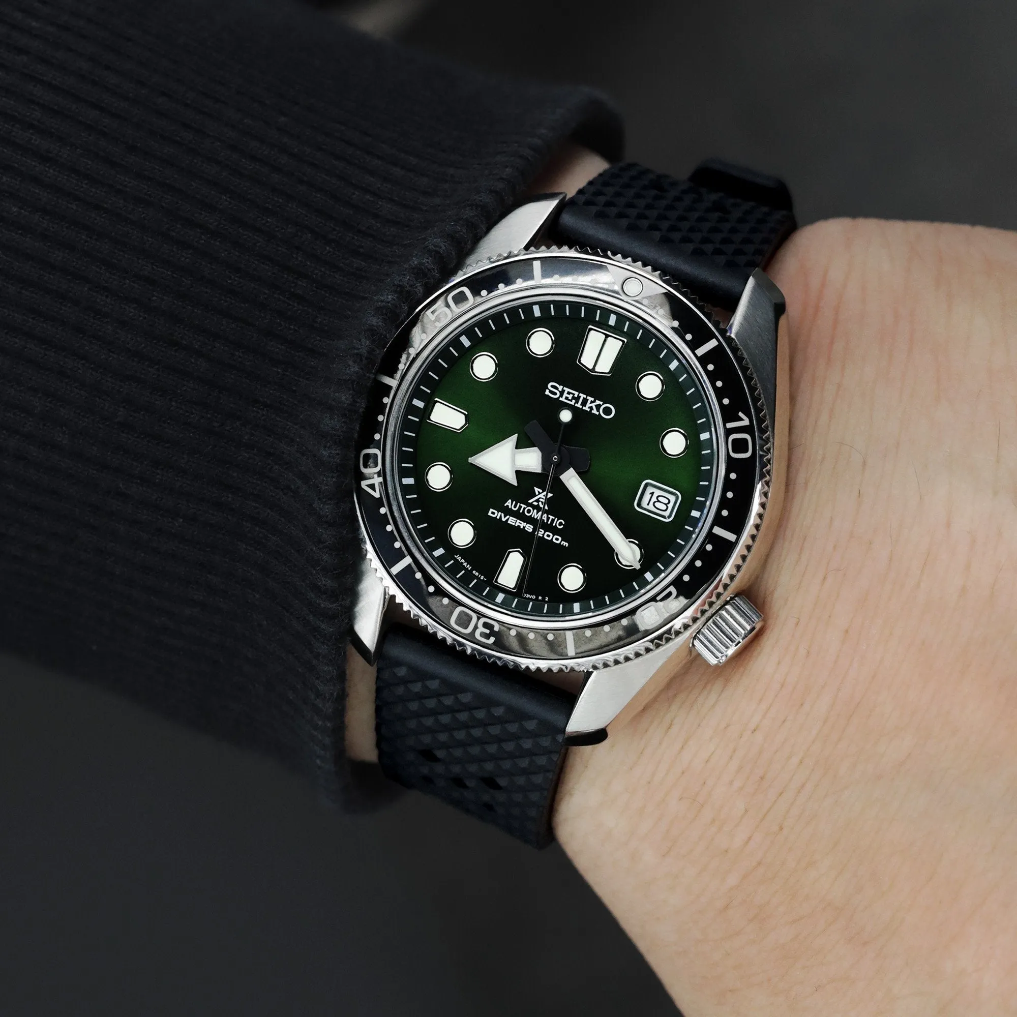 Black Rhombus FKM Quick Release rubber strap