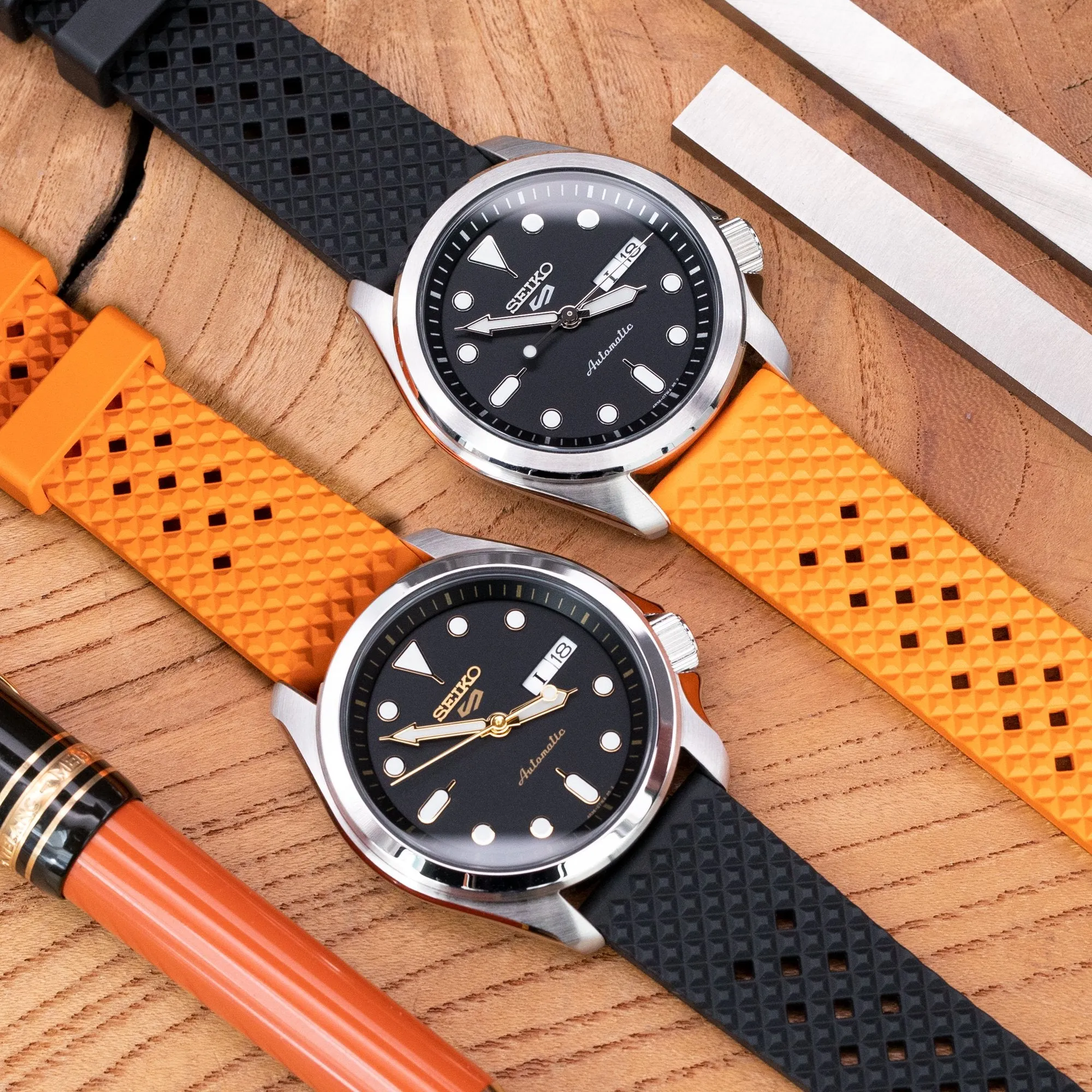 Black Rhombus FKM Quick Release rubber strap