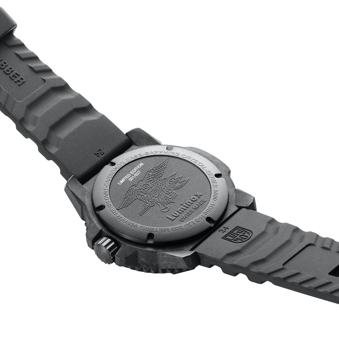 LMX Watch Master Carbon Seal 38 Series Limited Edition