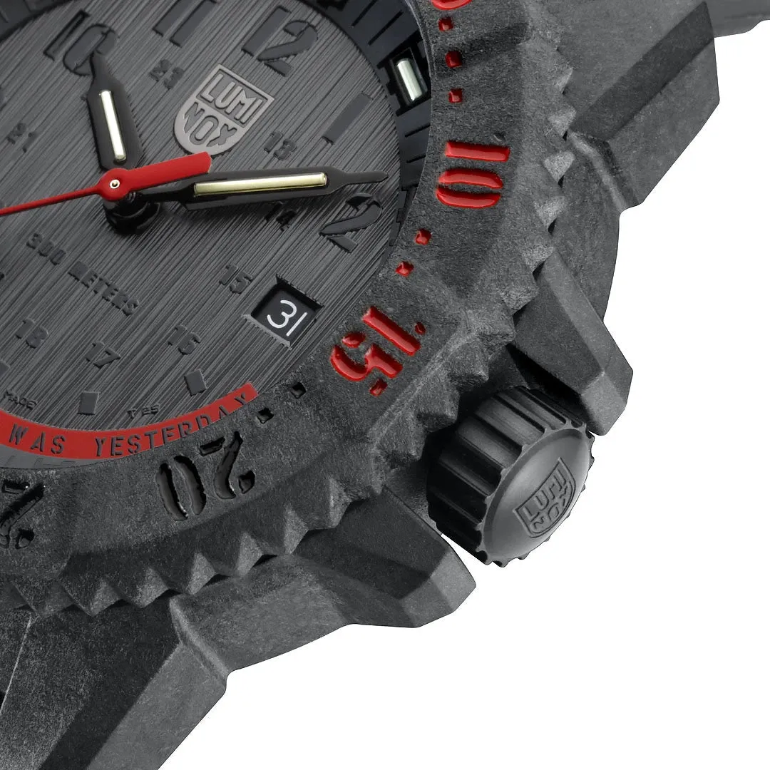 LMX Watch Master Carbon Seal 38 Series Limited Edition