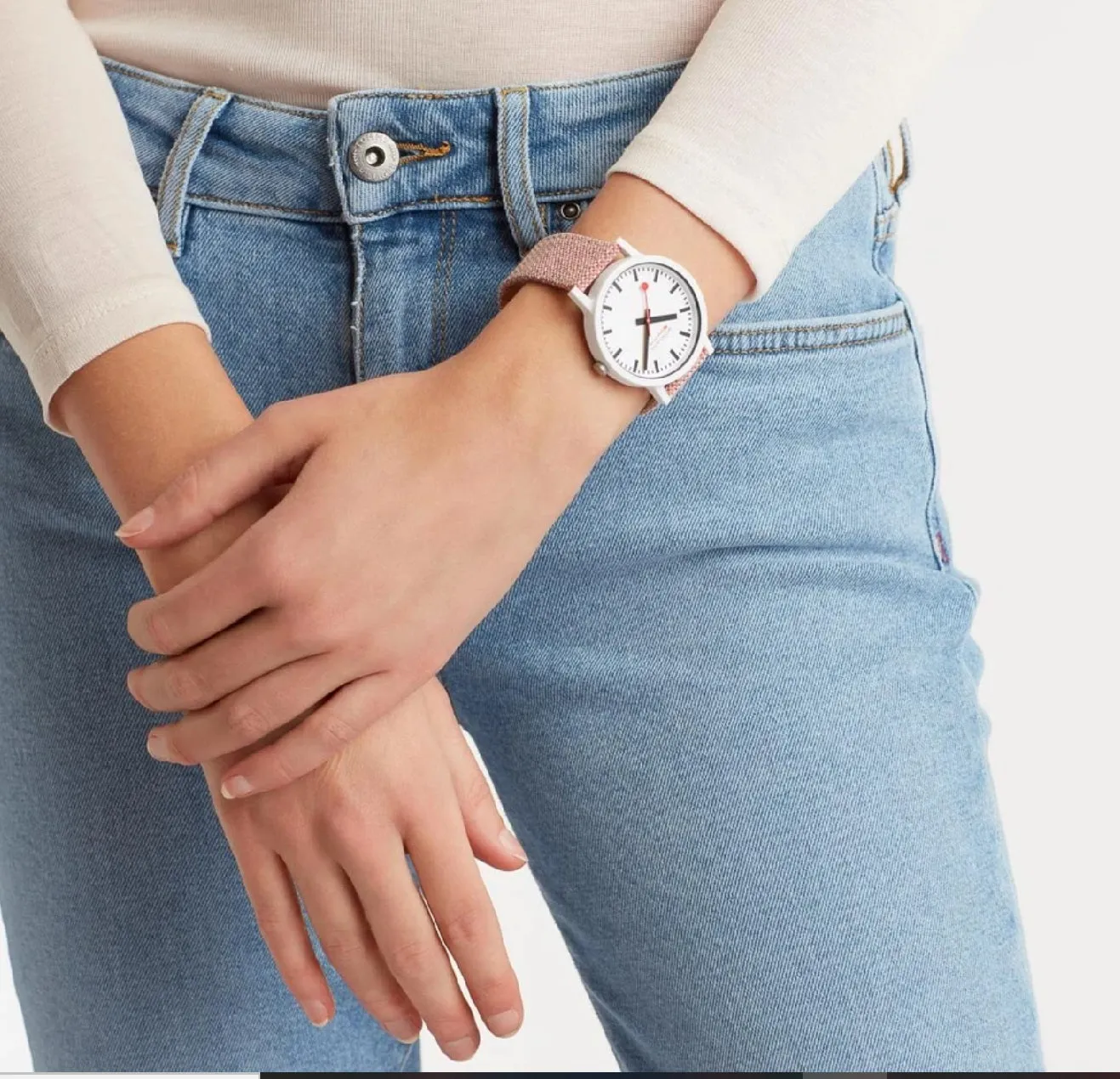 Mondaine ESSENCE 41mm, vegan sustainable watch, MS1.41110.LP