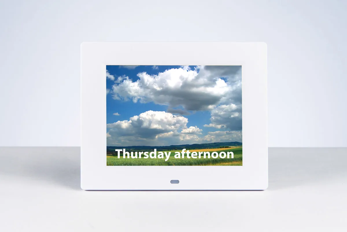Rosebud reminder clock - white