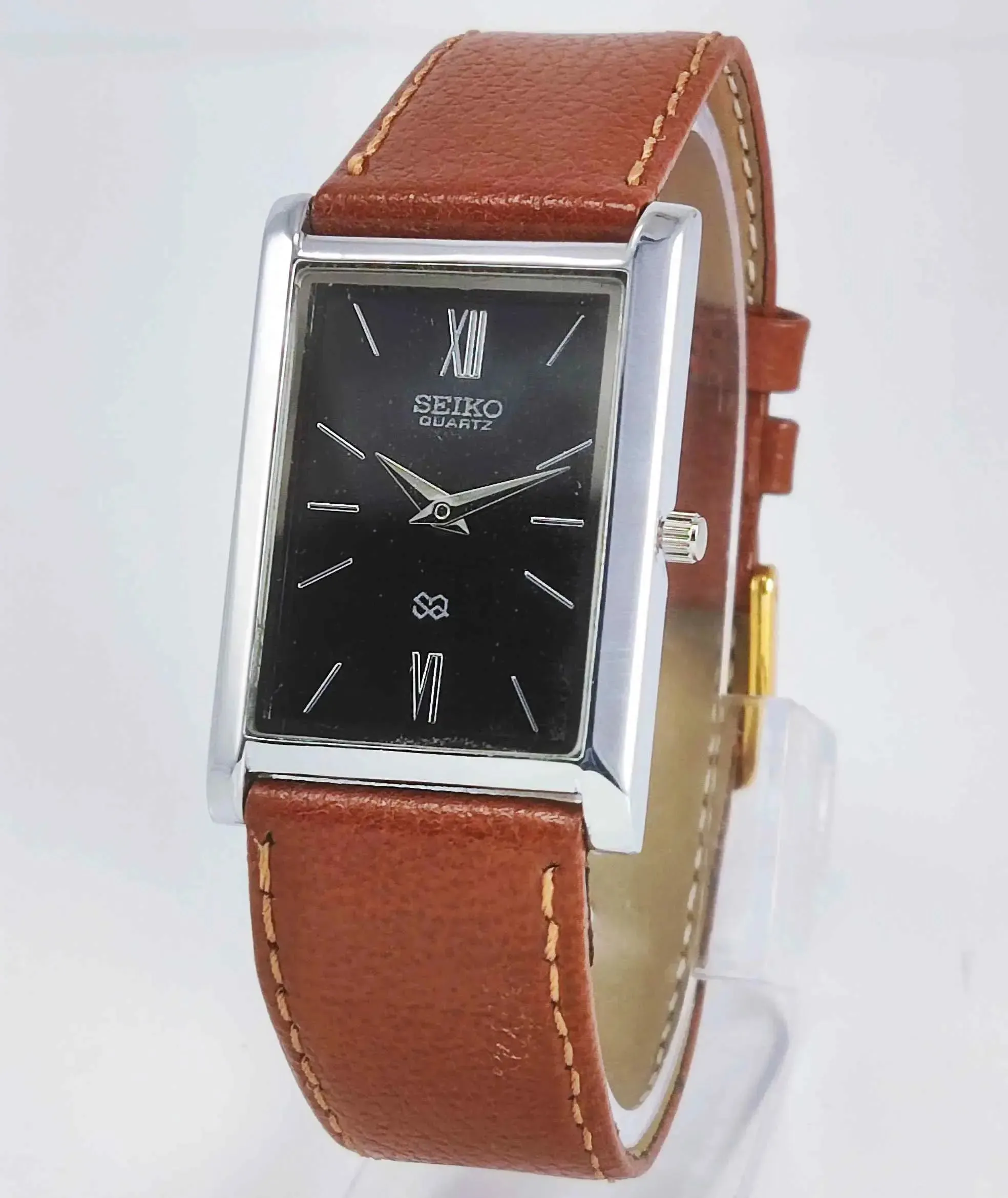 Seiko Quartz MIYOTA Black Dial Golden Case Men's Watch