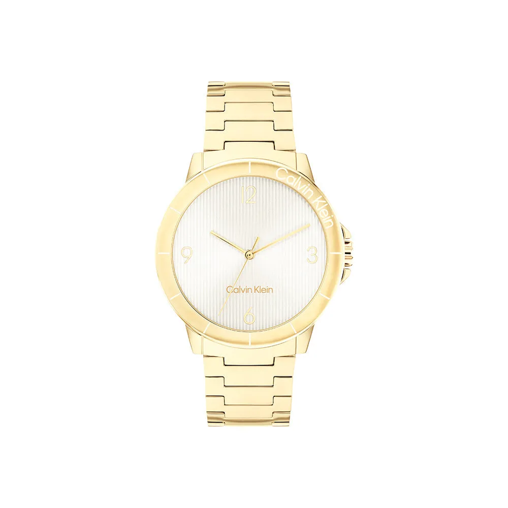 Women Vivacious Gold 36mm Watch